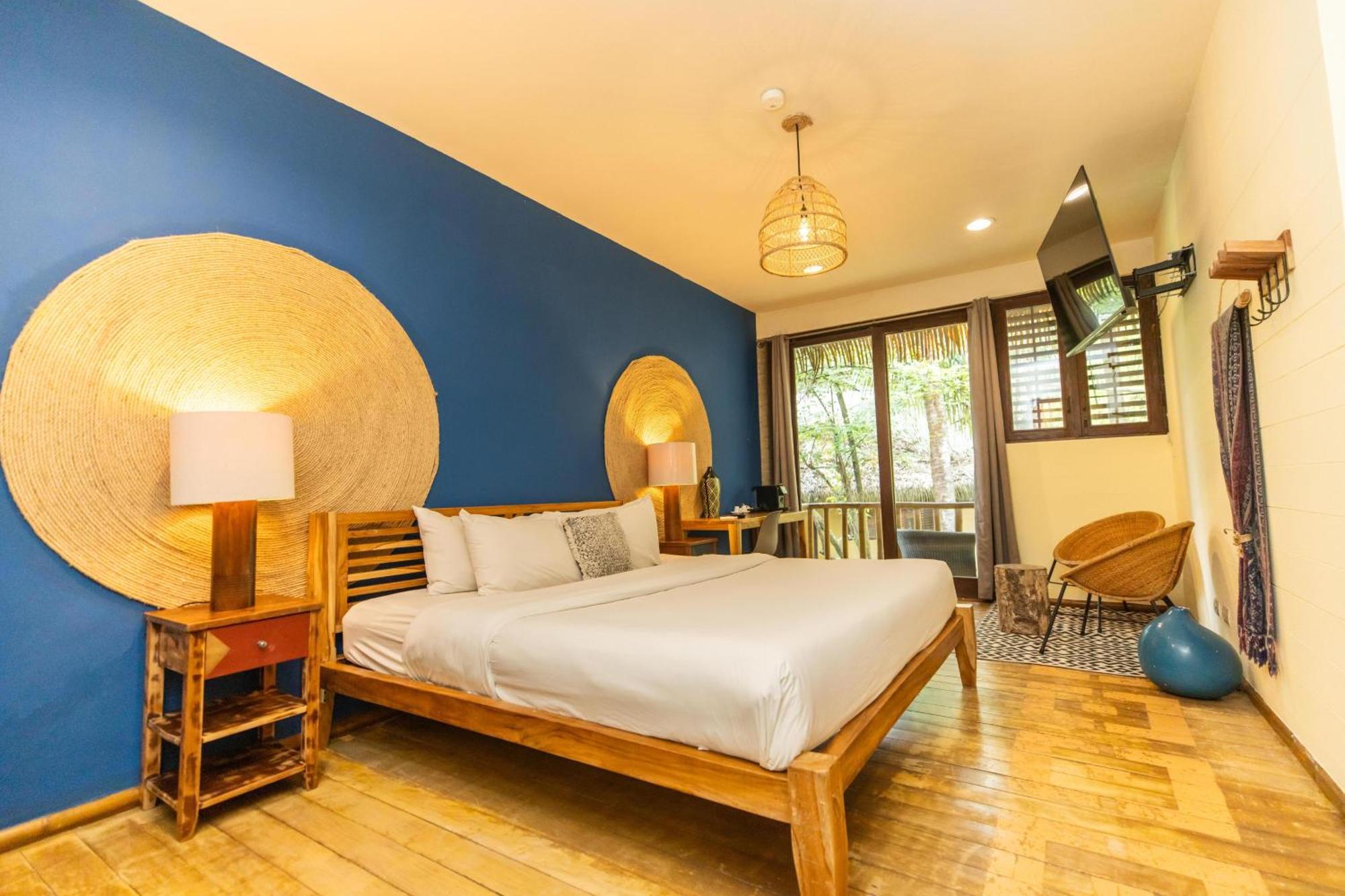Socialtel 4* Nosara